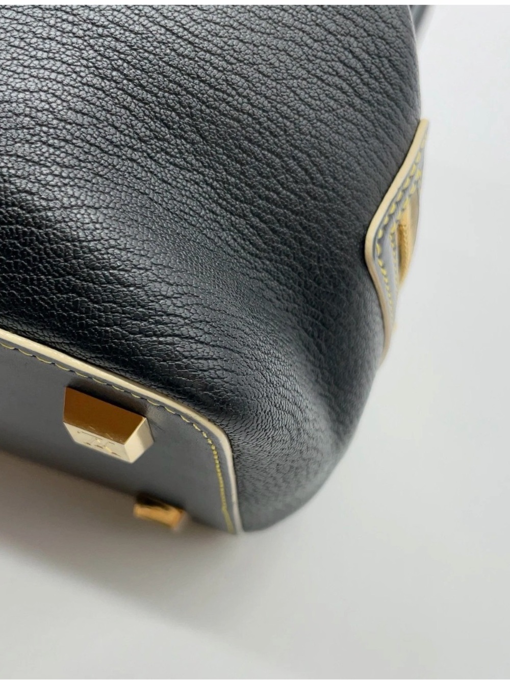 Louis Vuitton Noir Suhali Angenieux PM Satchel - Picture 9 of 16